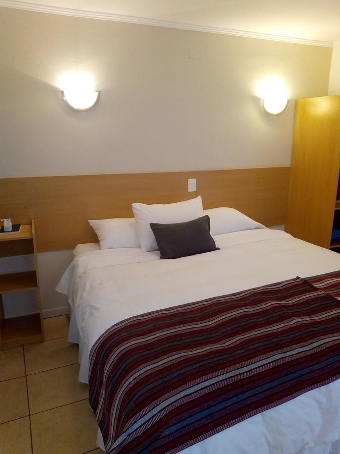 Check In Hotel Антофагаста Экстерьер фото